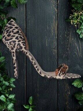 MARCIANO Leopard Print Open-Toe Stiletto Heels Chain Accent Size: 8.5